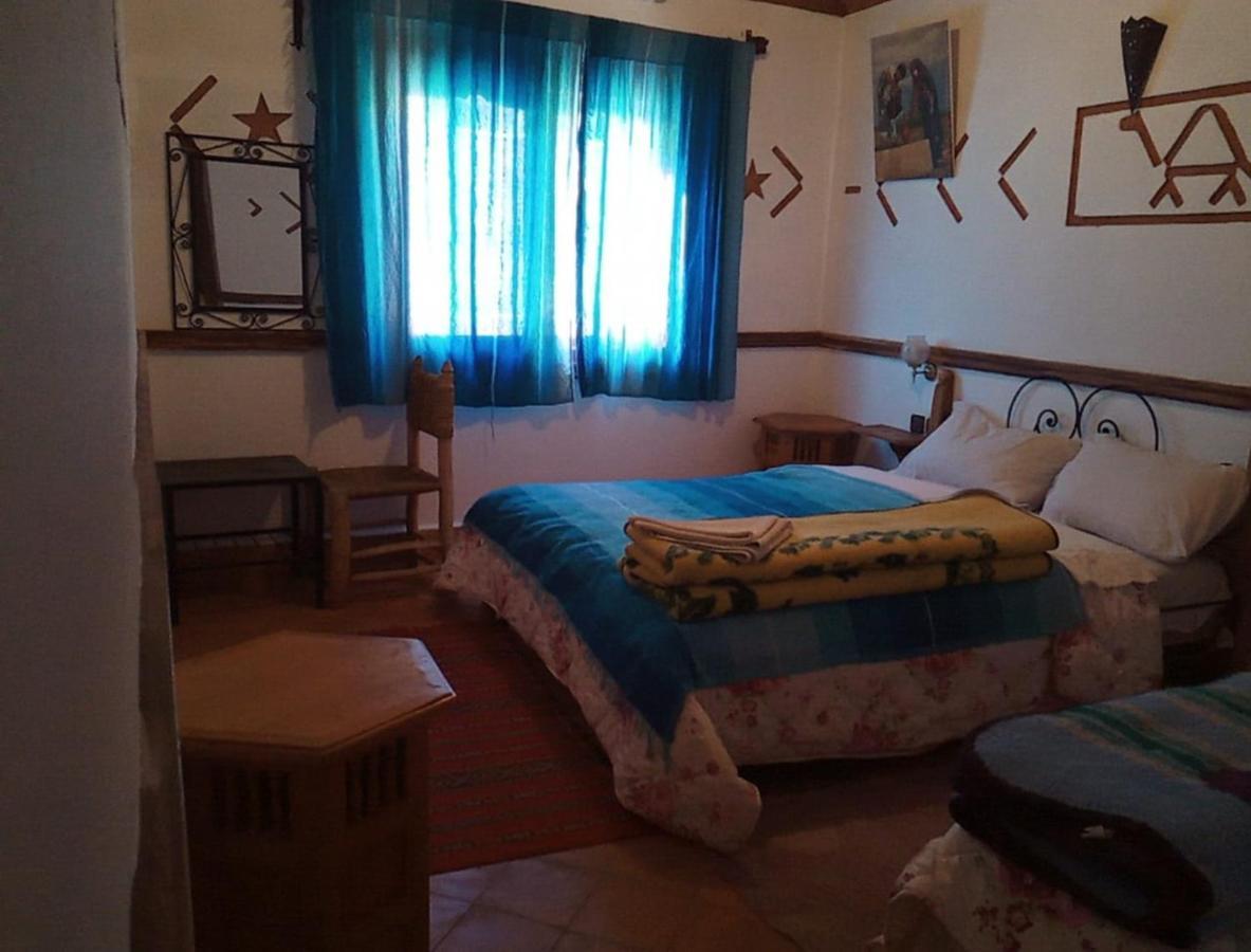 Auberge Des Peupliers Cafe Restaurant Akhendachou n'Ait Ouffi Exteriér fotografie