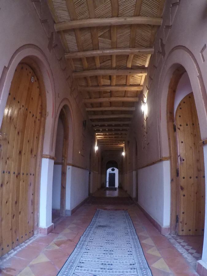 Auberge Des Peupliers Cafe Restaurant Akhendachou n'Ait Ouffi Exteriér fotografie