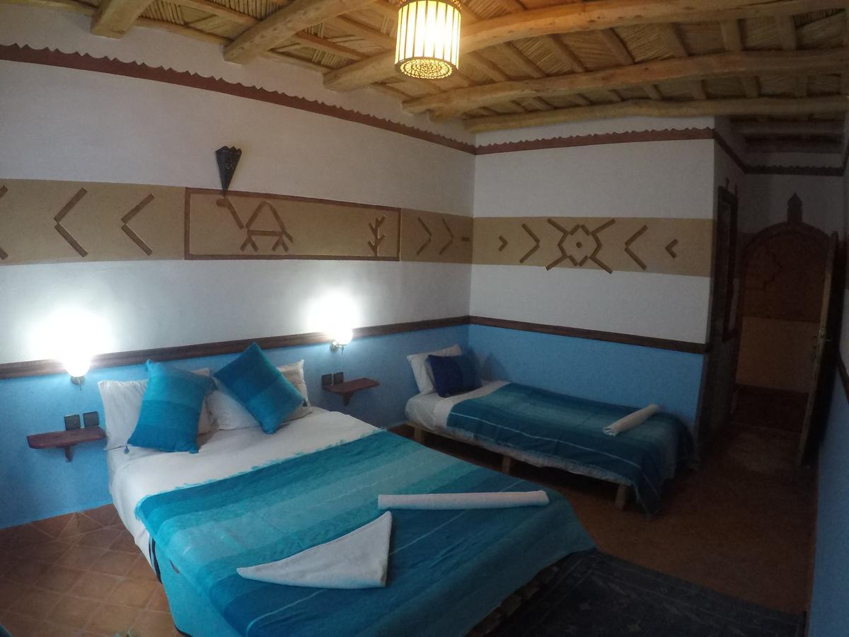 Auberge Des Peupliers Cafe Restaurant Akhendachou n'Ait Ouffi Exteriér fotografie